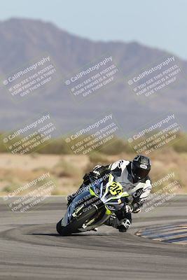 media/Oct-04-2025-CVMA (Sat) [[408bcdd6e4]]/Race 13-Amateur Supersport Open/